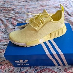 Adidas NMD women size 7